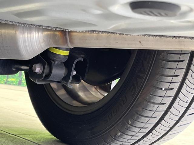 ノア ハイブリッドＳ－Ｚ　純正１０．５型ナビ　１４型後席モニター　両側パワースライドドア　快適利便パッケージＨｉｇｈ　バックカメラ　セーフティセンス　パワーバックドア　ＣＤ／ＤＶＤ／フルセグ　ステアリングヒーター　１００Ｖ電源（23枚目）