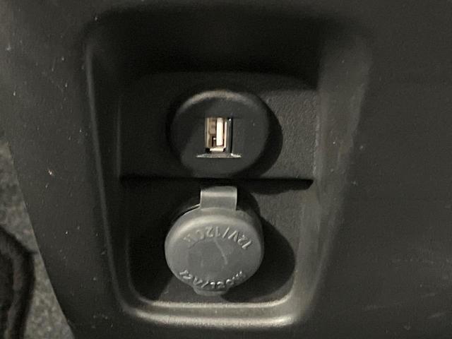 フレアワゴンカスタムスタイル ハイブリッドＸＳ　４ＷＤ　純正ナビ　両側パワースライドドア　全方位モニター　デュアルセンサーブレーキサポート　前席シートヒーター　リアパーキングセンサー　ＥＴＣ　ヘッドアップディスプレイ　ＬＥＤランプ　ＬＥＤフォグ（41枚目）