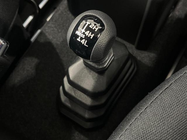 ジムニー XC 4WD ターボ ディスプレイオーディオ セーフティサポート クルーズコントロール 前席シートヒーター LEDランプ フロントフォグ オートライト ヘッドランプウォッシャー オートエアコン スマートキー(31枚目)