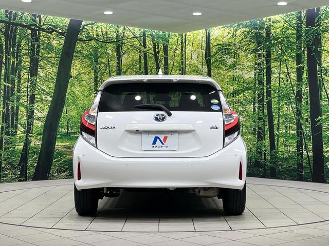 アクア Ｓ　セーフティセンス　純正ＳＤナビ　Ｂｌｕｅｔｏｏｔｈ　バックカメラ　ビルトインＥＴＣ　禁煙車　オートライト　オートハイビーム　オートエアコン　キーレスエントリー　電動格納ミラー　プライバシーガラス（16枚目）