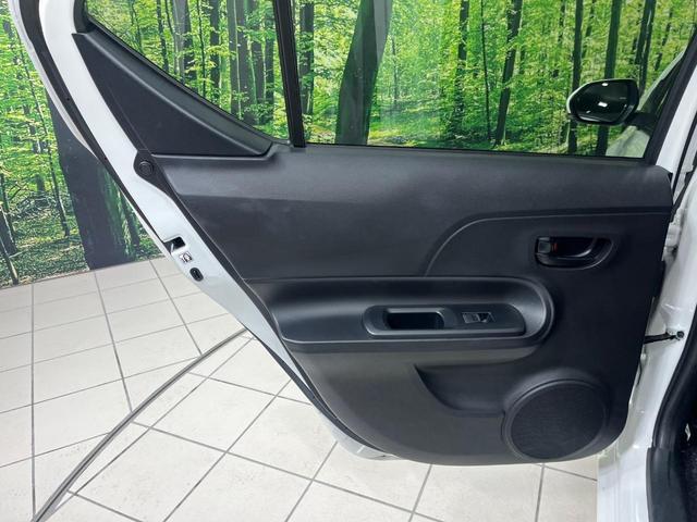 アクア Ｓ　セーフティセンス　純正ＳＤナビ　Ｂｌｕｅｔｏｏｔｈ　バックカメラ　ビルトインＥＴＣ　禁煙車　オートライト　オートハイビーム　オートエアコン　キーレスエントリー　電動格納ミラー　プライバシーガラス（40枚目）