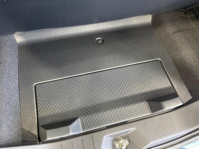 ルーミー カスタムＧ　純正９型ディスプレイ　両側パワースライドドア　パノラミックビュー　スマートアシスト　アダプディブクルコン　前席シートヒーター　フルセグ　ＥＴＣ　ドライブレコーダー　コーナーセンサー　ＬＥＤランプ（50枚目）