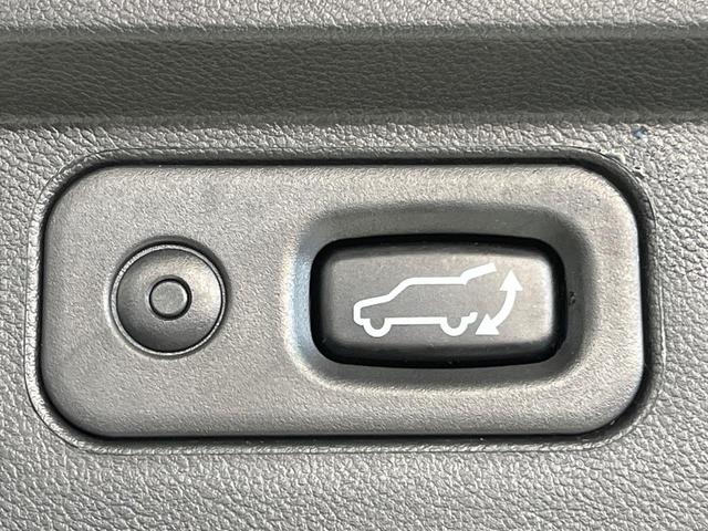 デリカＤ：５ Ｐ　４ＷＤ　純正１０．１型ナビ　両側パワースライドドア　マルチアラウンドモニター　ｅ－アシスト　ブラインドスポットモニター　パワーバックドア　ステアリングヒーター　前席シートヒーター　ＥＴＣ　ドラレコ（7枚目）