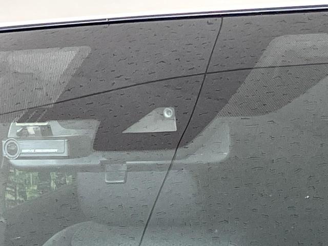 エクストレイル ２０Ｘ　４ＷＤ　７人乗り　純正９型ナビ　バックカメラ　エマージェンシーブレーキ　パワーバックドア　ダウンヒルアシスト　ＥＴＣ　ドラレコ　ＣＤ／ＤＶＤ／Ｂｌｕ－Ｒａｙ／フルセグ　ルーフレール　ＬＥＤランプ（7枚目）