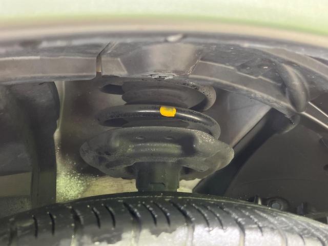 エクストレイル ２０Ｘ　４ＷＤ　７人乗り　純正９型ナビ　バックカメラ　エマージェンシーブレーキ　パワーバックドア　ダウンヒルアシスト　ＥＴＣ　ドラレコ　ＣＤ／ＤＶＤ／Ｂｌｕ－Ｒａｙ／フルセグ　ルーフレール　ＬＥＤランプ（24枚目）