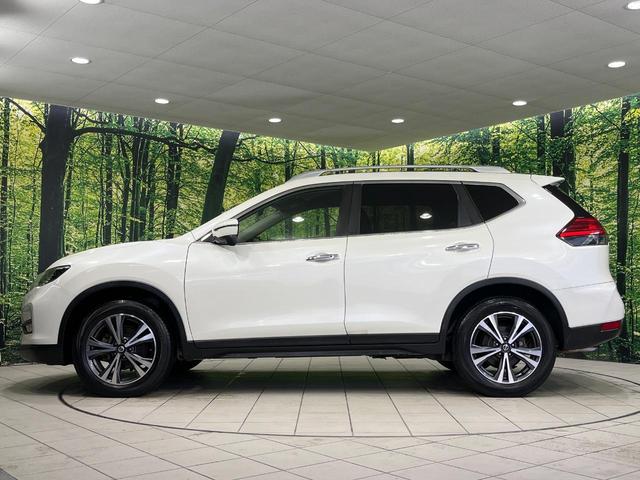 エクストレイル ２０Ｘ　４ＷＤ　７人乗り　純正９型ナビ　バックカメラ　エマージェンシーブレーキ　パワーバックドア　ダウンヒルアシスト　ＥＴＣ　ドラレコ　ＣＤ／ＤＶＤ／Ｂｌｕ－Ｒａｙ／フルセグ　ルーフレール　ＬＥＤランプ（59枚目）