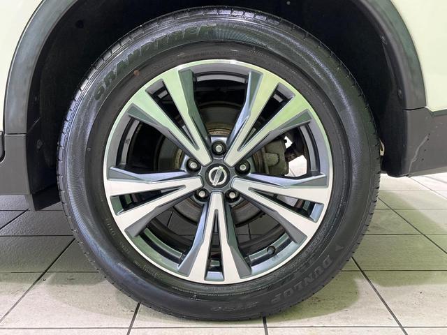 エクストレイル ２０Ｘ　４ＷＤ　７人乗り　純正９型ナビ　バックカメラ　エマージェンシーブレーキ　パワーバックドア　ダウンヒルアシスト　ＥＴＣ　ドラレコ　ＣＤ／ＤＶＤ／Ｂｌｕ－Ｒａｙ／フルセグ　ルーフレール　ＬＥＤランプ（62枚目）