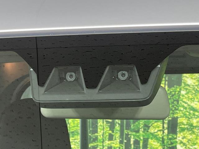 ハイゼットトラック ジャンボスタンダード 4WD 5速MT スマートアシスト コーナーセンサー オートハイビーム オートライト 車線逸脱警報 3方開荷台 大型キャビン プライバシーガラス 前席リクライニング機能付 AM/FMラジオ(5枚目)