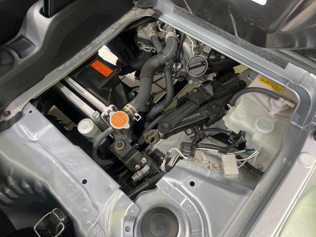 ハイゼットトラック ジャンボスタンダード 4WD 5速MT スマートアシスト コーナーセンサー オートハイビーム オートライト 車線逸脱警報 3方開荷台 大型キャビン プライバシーガラス 前席リクライニング機能付 AM/FMラジオ(20枚目)