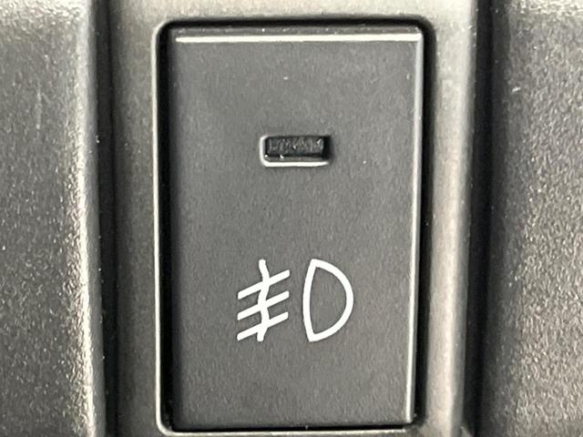 スペーシアカスタム ＴＳ　ターボ　メモリーナビ　両側パワースライドドア　バックカメラ　ＣＤ／ＤＶＤ再生　ＨＩＤランプ　フロントフォグ　オートライト　オートエアコン　スマートエントリー　ロールサンシェード　１５インチＡＷ（33枚目）