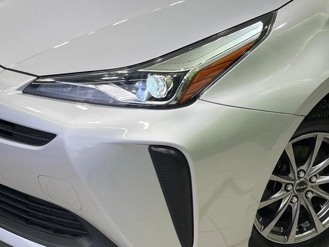 プリウス S 4WD 純正ナビ バックカメラ セーフティセンス レーダークルコン 寒冷地仕様 ETC CD/DVD/フルセグ LEDランプ リアフォグ オートライト オートエアコン スマートエントリー 横滑り防止(13枚目)