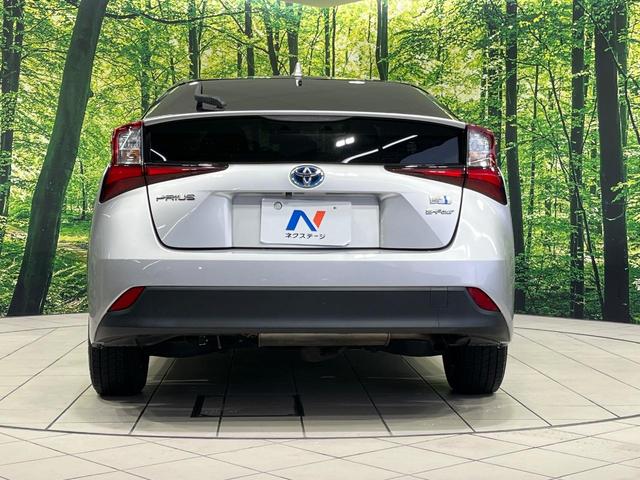 プリウス S 4WD 純正ナビ バックカメラ セーフティセンス レーダークルコン 寒冷地仕様 ETC CD/DVD/フルセグ LEDランプ リアフォグ オートライト オートエアコン スマートエントリー 横滑り防止(16枚目)