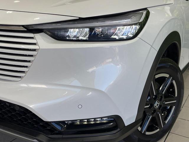 ヴェゼル e:HEV X メモリーナビ バックカメラ ホンダセンシング アダプディブクルコン コーナーセンサー ETC ドライブレコーダー パドルシフト LEDランプ LEDフォグ オートハイビーム オートエアコン フルセグ(13枚目)