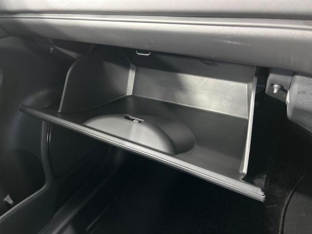 ヴェゼル e:HEV X メモリーナビ バックカメラ ホンダセンシング アダプディブクルコン コーナーセンサー ETC ドライブレコーダー パドルシフト LEDランプ LEDフォグ オートハイビーム オートエアコン フルセグ(53枚目)