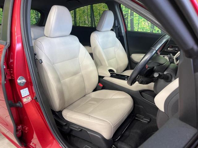 ヴェゼル ハイブリッドZ スタイルエディション 純正ナビ バックカメラ シティブレーキアクティブシステム クルーズコントロール アイボリー革シート 前席シートヒーター ETC ドライブレコーダー CD/DVD/フルセグ LEDランプ フロントフォグ(9枚目)