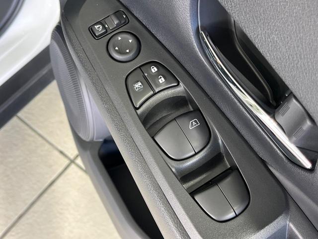 キックス X FOUR 4WD プロパイロット 純正9型ナビ デジタルインナーミラー アラウンドビューモニター フルセグTV Bluetooth ETC ドラレコ レーダークルーズ 禁煙車 ハーフレザー LEDヘッド(43枚目)