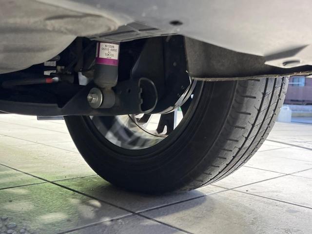 ノート オーテック 純正9型ナビ バックカメラ 全方位運転支援システム 寒冷地仕様 コーナーセンサー ステアリングヒーター 前席シートヒーター ツートーン合皮シート ETC LEDランプ LEDフォグ オートライト(23枚目)