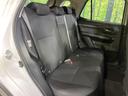 後部座席も気になるようなキズ・汚れやへたり等、大きなダメージはなく、良好な状態です。