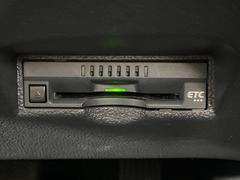 【ＥＴＣ】高速道路の料金所をストレスなく通過！話題のスポットやサービスエリアに多い「スマートIntercooler」利用時は必須のアイテムです。当店でセットアップを実施、ご納車当日からすぐにご利用いただけます！ 5