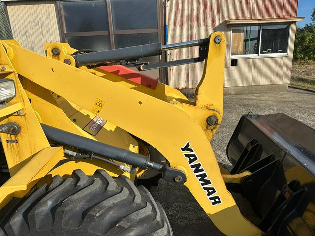 日本 Ｖ３－６　キャビン付　ヒーター（9枚目）