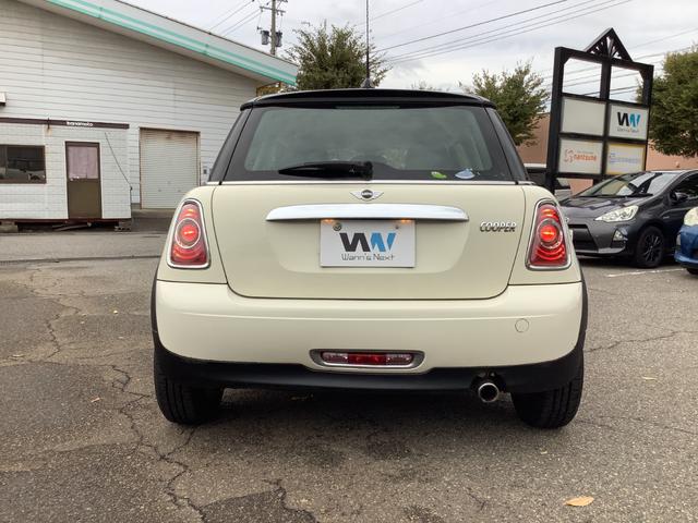 ＭＩＮＩ クーパー　ブラックルーフ　ＨＩＤヘッドライト　フォグランプ　プッシュスタート　キーレスエントリー　ＥＴＣ　取説　メンテナンスノート（8枚目）