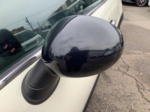 ＭＩＮＩ クーパー　ブラックルーフ　ＨＩＤヘッドライト　フォグランプ　プッシュスタート　キーレスエントリー　ＥＴＣ　取説　メンテナンスノート（11枚目）