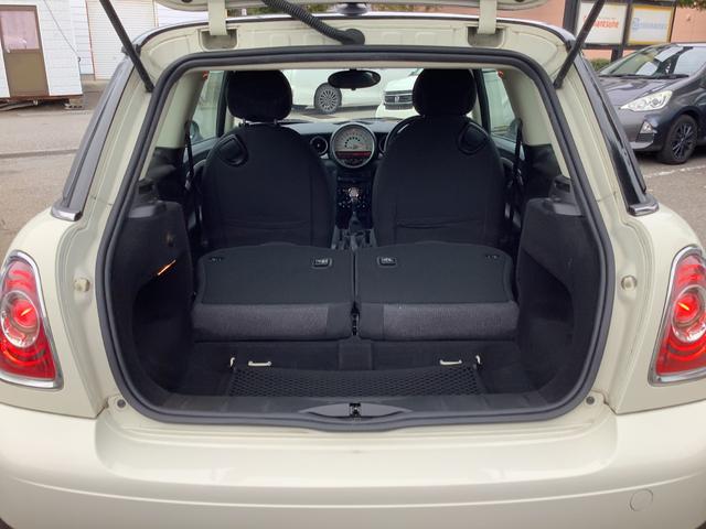 ＭＩＮＩ クーパー　ブラックルーフ　ＨＩＤヘッドライト　フォグランプ　プッシュスタート　キーレスエントリー　ＥＴＣ　取説　メンテナンスノート（19枚目）