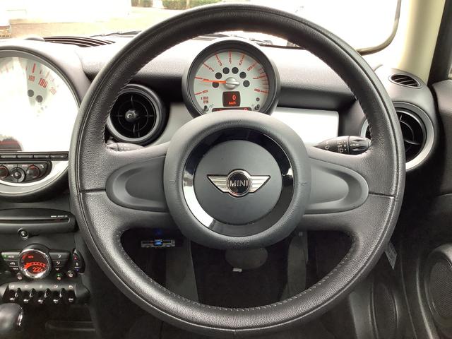 ＭＩＮＩ クーパー　ブラックルーフ　ＨＩＤヘッドライト　フォグランプ　プッシュスタート　キーレスエントリー　ＥＴＣ　取説　メンテナンスノート（30枚目）