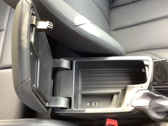 1シリーズ 118i セレブレーションエディション マイスタイル 400台限定車 黒レザーシート 純正17Inchアルミホイール LEDヘッドライト ミラー一体型ETC ワンオーナー 取説・メンテナンスノート(45枚目)