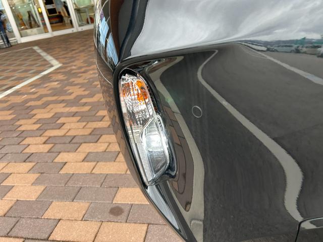 ヤリスクロス Ｇ　登録済未使用車　オートエアコン　バックモニター　ＴＶ　ＬＥＤヘッドライト　衝突被害軽減ブレーキ　スマートキー　アルミホイール　横滑り防止装置　ＥＴＣ　電動格納ミラー（7枚目）