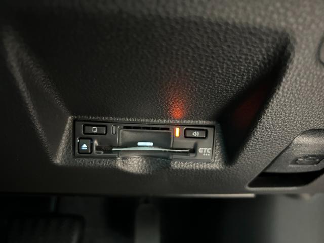 ヤリスクロス Ｇ　登録済未使用車　オートエアコン　バックモニター　ＴＶ　ＬＥＤヘッドライト　衝突被害軽減ブレーキ　スマートキー　アルミホイール　横滑り防止装置　ＥＴＣ　電動格納ミラー（47枚目）