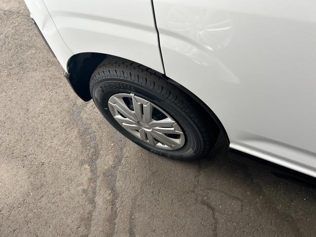 アトレー ＲＳ　届出済未使用車　４ＷＤ　両面電動スライドドア　衝突被害軽減ブレーキ　オートエアコン　オートライト　プッシュスタート　横滑り防止装置　アイドリングストップ　クリアランスソナー　ＬＥＤヘッドライト（26枚目）