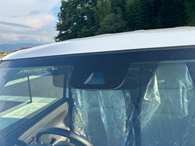 ご覧いただきありがとうございます♪気になったお車がありましたらお気軽にお電話をください♪