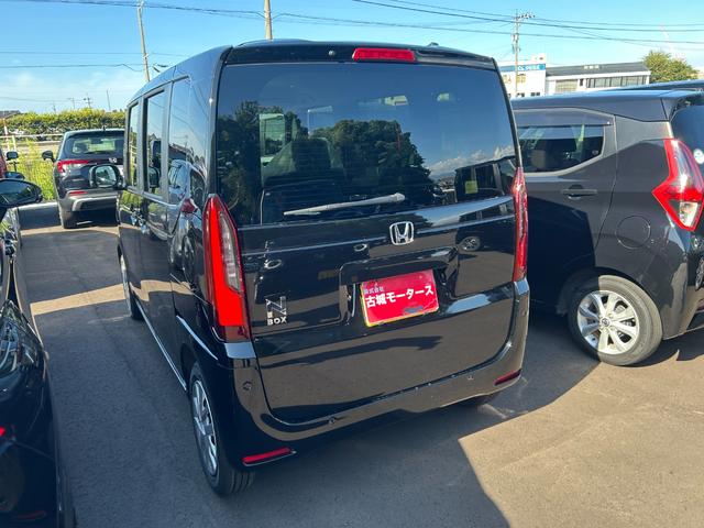 この度は当店のお車をご覧になっていただき、誠にありがとうございます。ぜひじっくりとご検討下さい。気軽にお問合せ・お見積りお待ちしております。