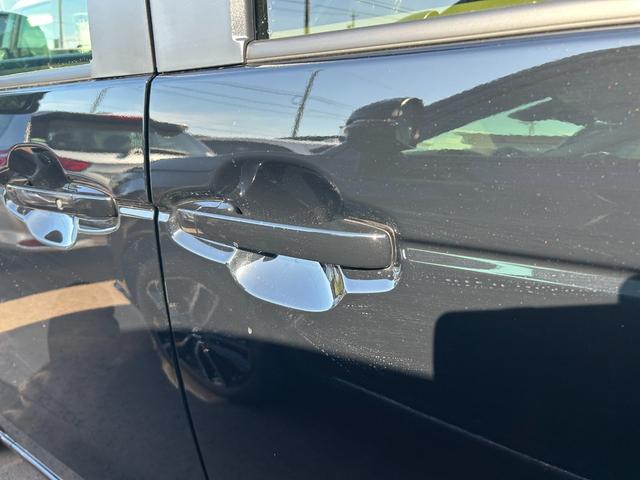 ご覧頂きまして誠に有難うございます！！是非ご来店して頂き、実際にご覧になって頂ければと思います。お客様からのご連絡をスタッフ一同、心よりお待ちしております