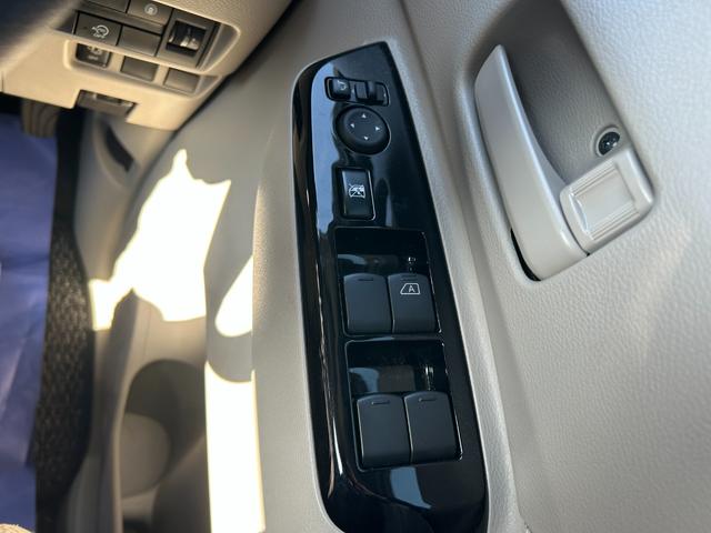 ルークス X インテリジェントキー 左電動スライドドア アラウンドビューモニター CD オートエアコン プッシュスタート アイドリングストップ 電動格納ミラー 運転席エアバック 助手席エアバック(45枚目)