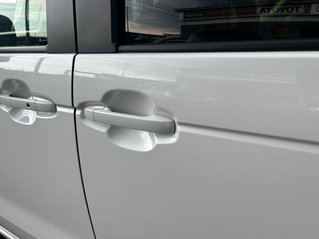 N-BOX 届出済未使用車 4WD 横滑り防止 LEDライト スマ-トキ- アイドリングストップ クルーズコントロール オートエアコン USB 両側スライド片側電動ドア シートヒーター プッシュスタート(20枚目)