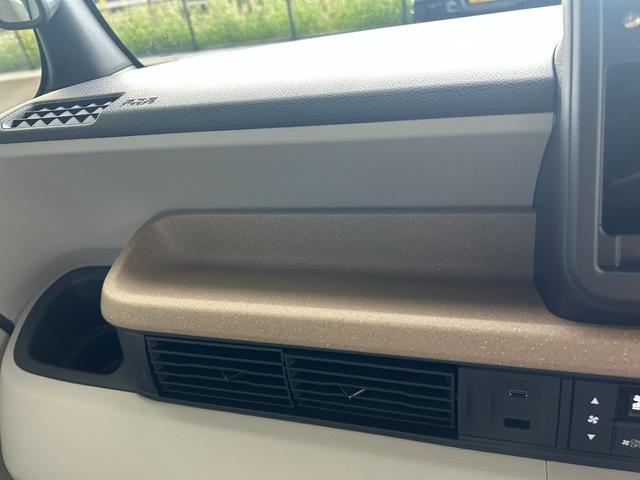 N-BOX 届出済未使用車 4WD 横滑り防止 LEDライト スマ-トキ- アイドリングストップ クルーズコントロール オートエアコン USB 両側スライド片側電動ドア シートヒーター プッシュスタート(36枚目)