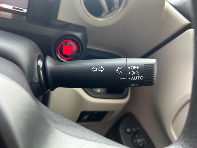 N-BOX 届出済未使用車 4WD 横滑り防止 LEDライト スマ-トキ- アイドリングストップ クルーズコントロール オートエアコン USB 両側スライド片側電動ドア シートヒーター プッシュスタート(41枚目)