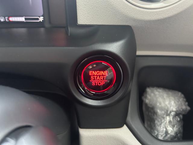 N-BOX 届出済未使用車 4WD 横滑り防止 LEDライト スマ-トキ- アイドリングストップ クルーズコントロール オートエアコン USB 両側スライド片側電動ドア シートヒーター プッシュスタート(43枚目)