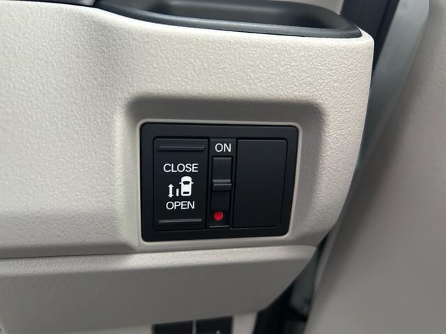 N-BOX 届出済未使用車 4WD 横滑り防止 LEDライト スマ-トキ- アイドリングストップ クルーズコントロール オートエアコン USB 両側スライド片側電動ドア シートヒーター プッシュスタート(44枚目)