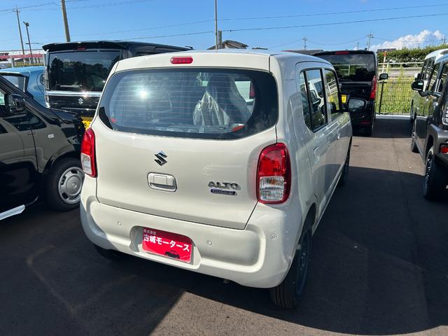 アルト ハイブリッドS 届出済未使用車 盗難防止システム エアコン シートヒーター レーンアシスト アイドリングストップ 衝突被害軽減ブレーキ 横滑り防止装置 クリアランスソナー 電動格納ミラー(6枚目)