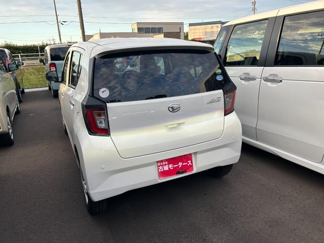 この度は当店のお車をご覧になっていただき、誠にありがとうございます。ぜひじっくりとご検討下さい。気軽にお問合せ・お見積りお待ちしております。