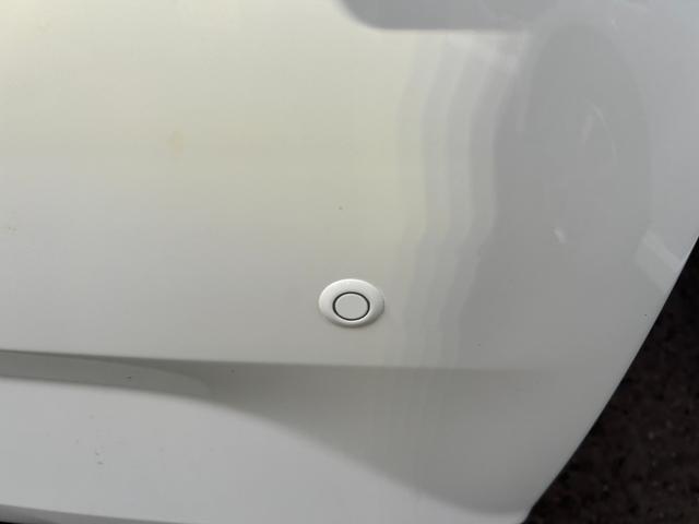 ご覧頂きまして誠に有難うございます！！是非ご来店して頂き、実際にご覧になって頂ければと思います。お客様からのご連絡をスタッフ一同、心よりお待ちしております