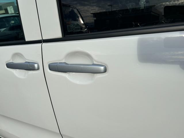 タント L 届出済未使用車 衝突被害軽減ブレーキ クリアランスソナー 盗難防止システム スマートキー スライドドア 横滑り防止装置 電動格納ミラー LEDヘッドライト オートライト オートエアコン(19枚目)