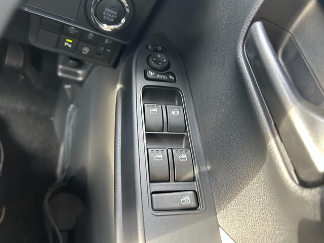 タント L 届出済未使用車 衝突被害軽減ブレーキ クリアランスソナー 盗難防止システム スマートキー スライドドア 横滑り防止装置 電動格納ミラー LEDヘッドライト オートライト オートエアコン(43枚目)