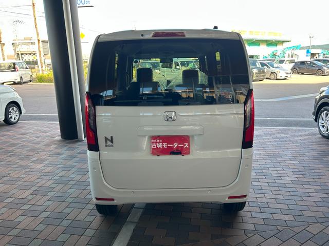 ご覧頂きまして誠に有難うございます！！是非ご来店して頂き、実際にご覧になって頂ければと思います。お客様からのご連絡をスタッフ一同、心よりお待ちしております