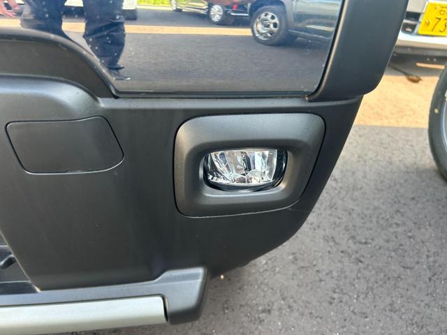 ハスラー タフワイルド 届出済未使用 スズキセーフティサポート オートエアコン クルーズコントロール シートヒーター 革巻ステアリング スマートキー LEDヘッドランプ LEDライトフォグ オートライト クリアランスソナー(6枚目)