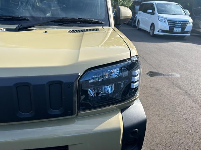 タフト X 届出済未使用車 ナビ フルセグTV 衝突被害軽減ブレーキ アイドリングストップ プッシュスタート スマートキー バックカメラ 盗難防止システム オートエアコン オートライト サンルーフ(5枚目)