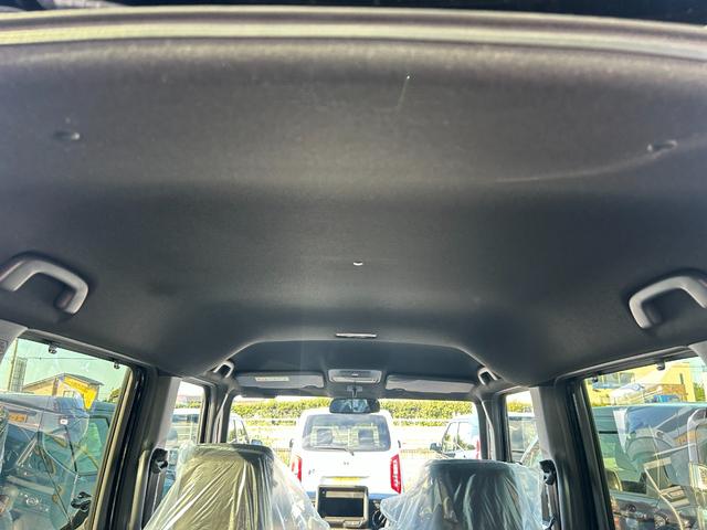 N-BOXカスタム 届出済未使用車 左側パワースライドドア シートヒーター アルミホイール クルーズコントロール 衝突被害軽減ブレーキ オートエアコン アイドリングストップ プッシュスタート 電動格納ミラー(20枚目)